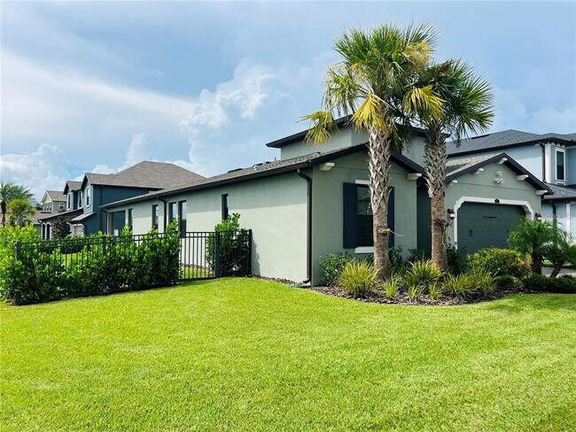 Building Photo - 4567 Tivoli Dr