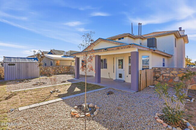 Building Photo - 712 Paseo De Suerte Dr