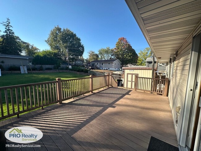 Building Photo - 3 Bedroom Home in Crystal