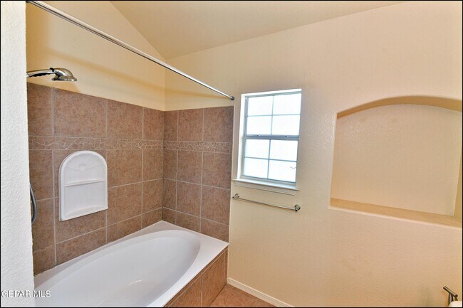Building Photo - 14157 Robert Ituarte Dr