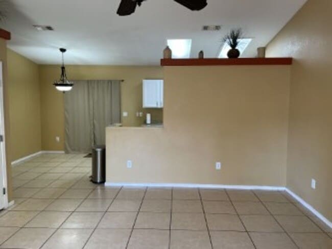 Building Photo - 2295 Senita Dr