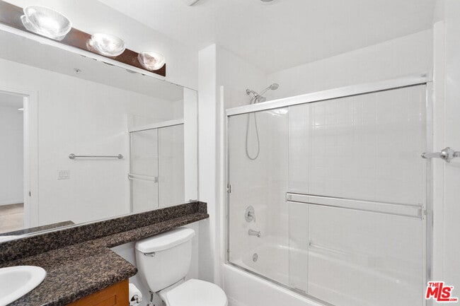 Building Photo - 100 S Alameda St