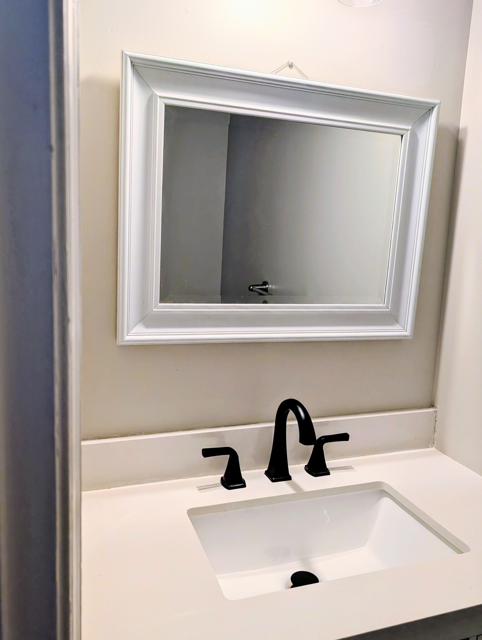 Building Photo - 10819 Smithers Ct