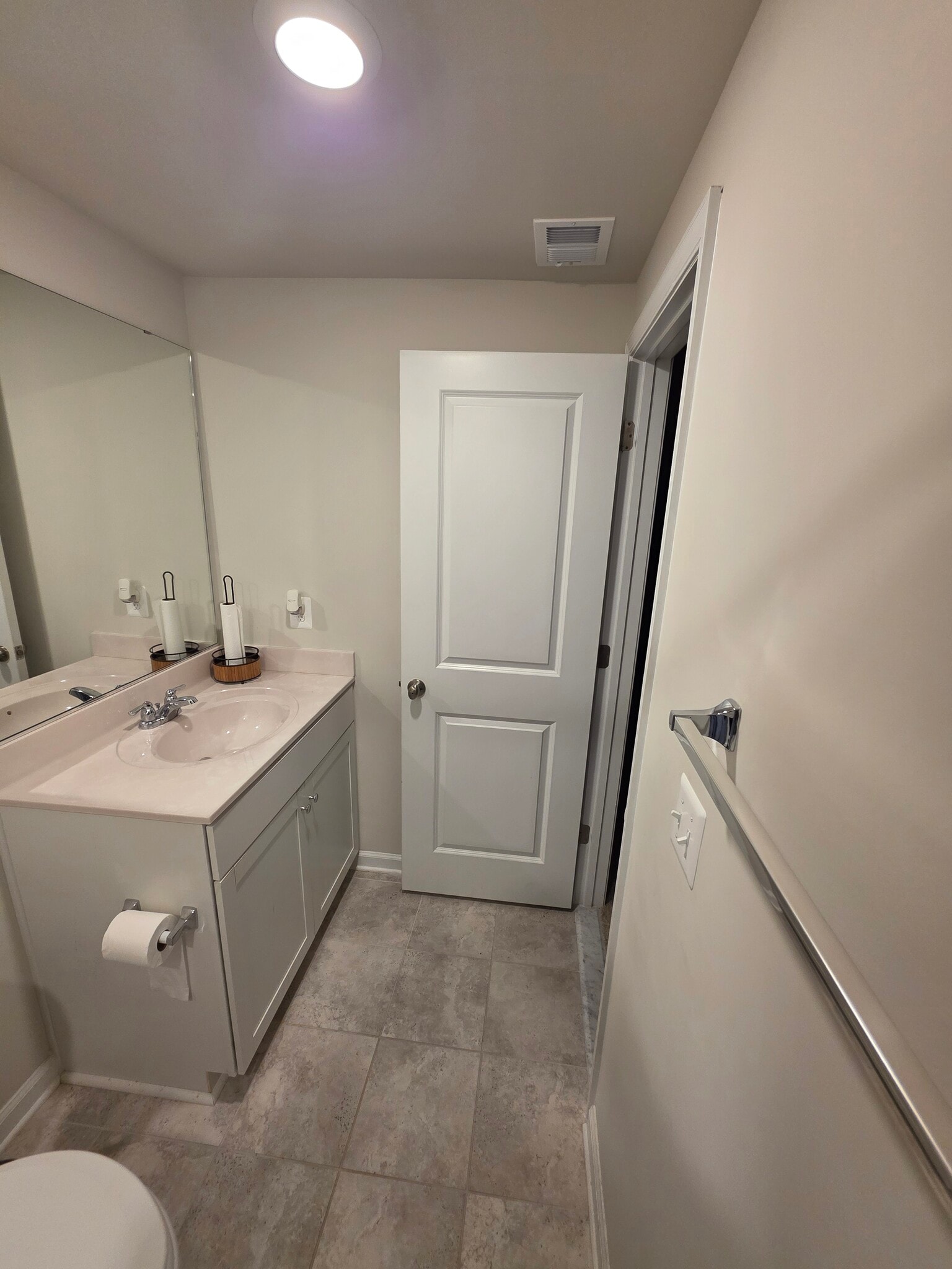 Building Photo - 9902 Obin Ln