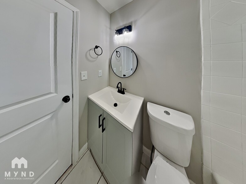 Building Photo - 1319 Campbellton Rd SW