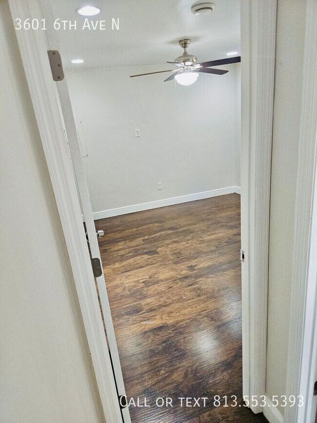 Building Photo - 3601 6th Ave N