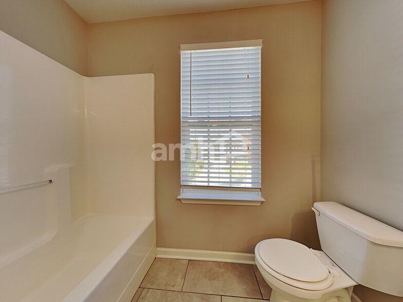 Building Photo - 4983 Old Towne Village Cir