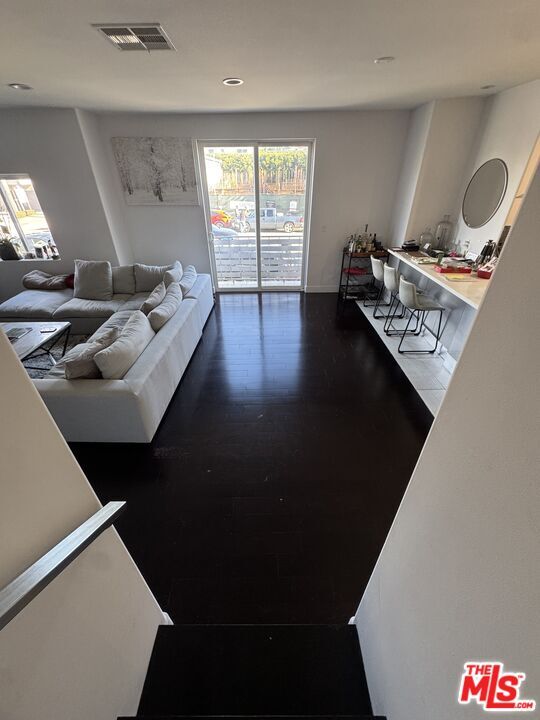 Building Photo - 1739 S Barrington Ave