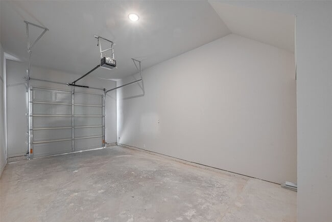 Building Photo - 2414 Sam Wilson St