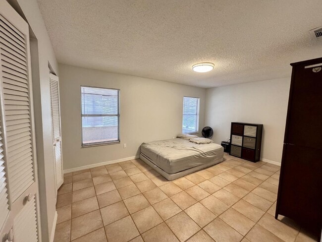 Building Photo - Beautiful 3-Bedroom Home for Rent in Kissimmee – Spacious & Move-In Ready!