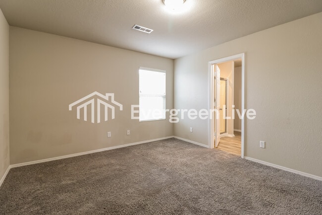 Building Photo - 3032 Trelon Cv