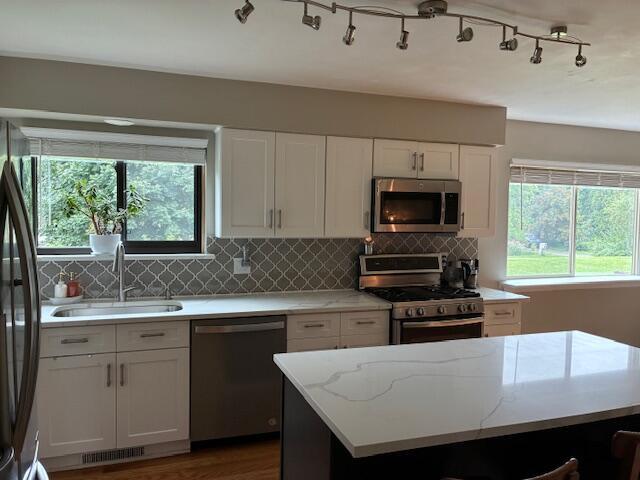 Building Photo - 3677 Beech Dr