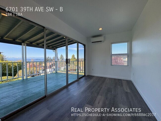 Building Photo - 6701 39th Ave SW