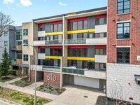Building Photo - 610 S Troy St