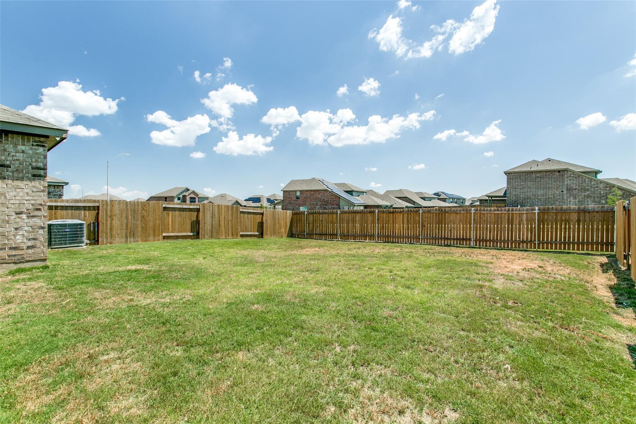 Building Photo - 13645 Lansman Dr