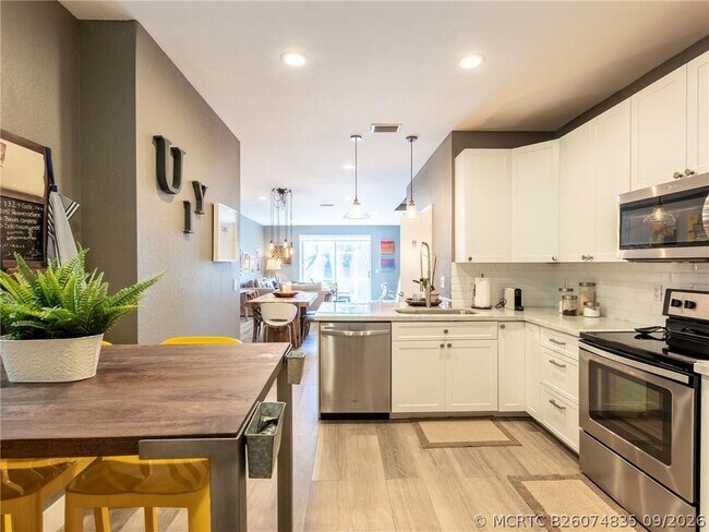 Building Photo - 2092 Pasa Verde Ln
