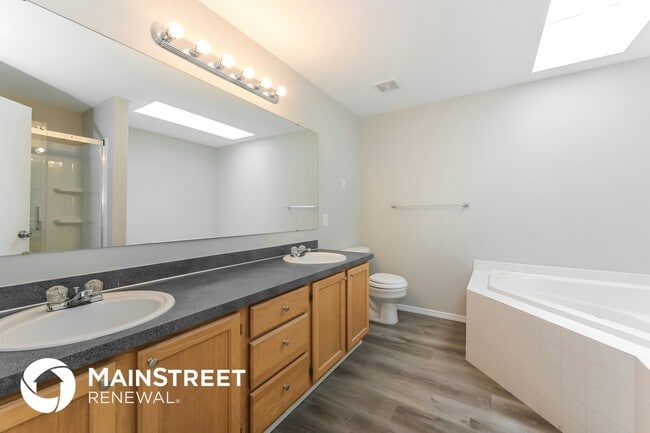 Building Photo - 7818 192nd St Ct E