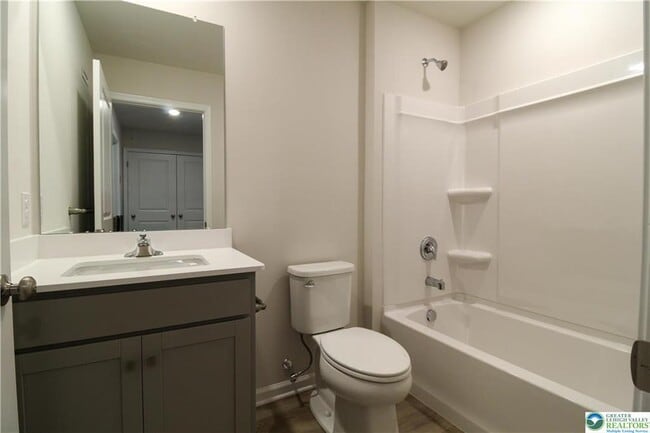Building Photo - 1188 Susan Cir