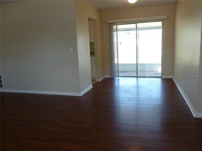 Building Photo - 5330 Springwood Rd