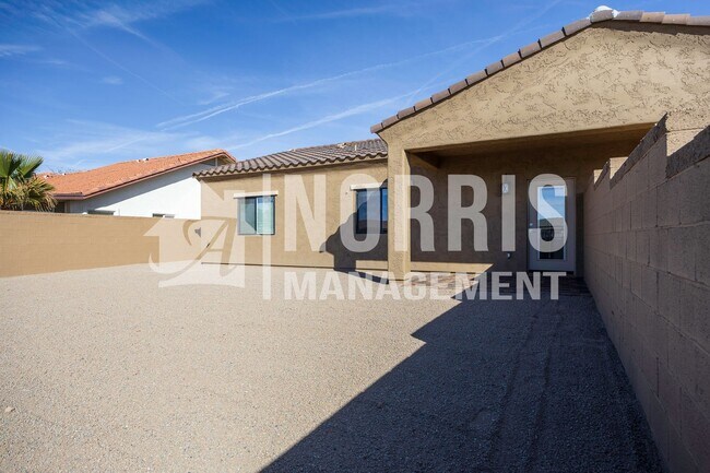 Building Photo - 9301 W Century Dr