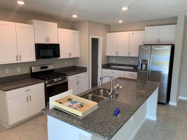 Building Photo - 9806 Lemon Drop Lp