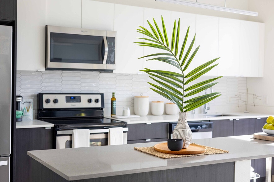 2025-084 - Corners of Brookfield