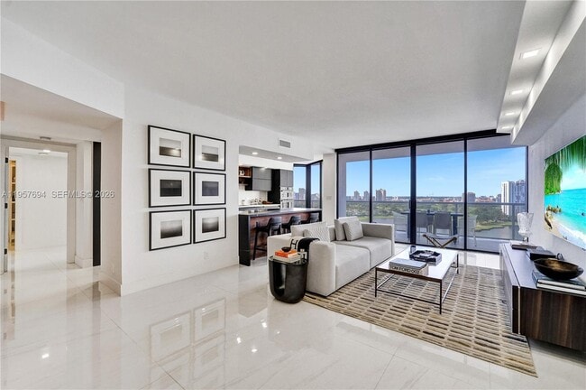 Building Photo - 20281 E Country Club Dr