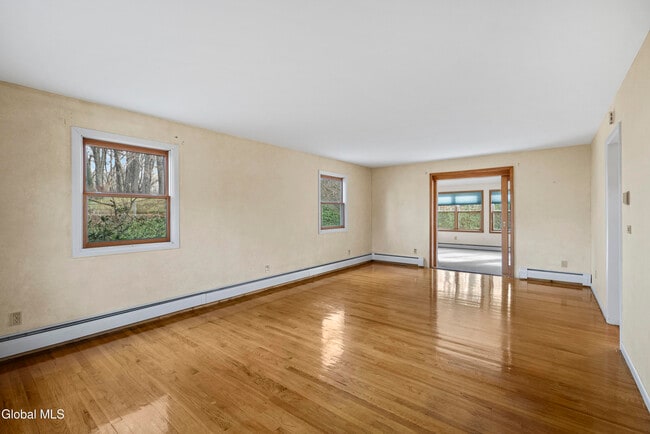 Building Photo - 167 Wood Dale Dr