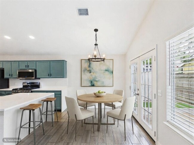 Building Photo - 7400 Crepe Myrtle Dr