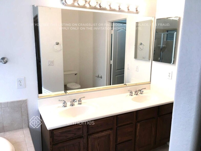 Building Photo - 9733 W Tonopah Dr