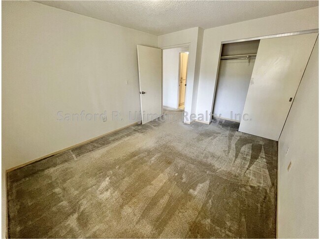 Building Photo - kup94530