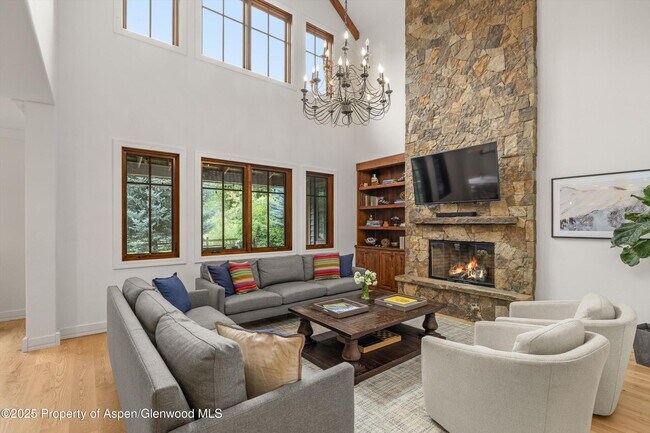 Building Photo - 41 Choke Cherry Ct