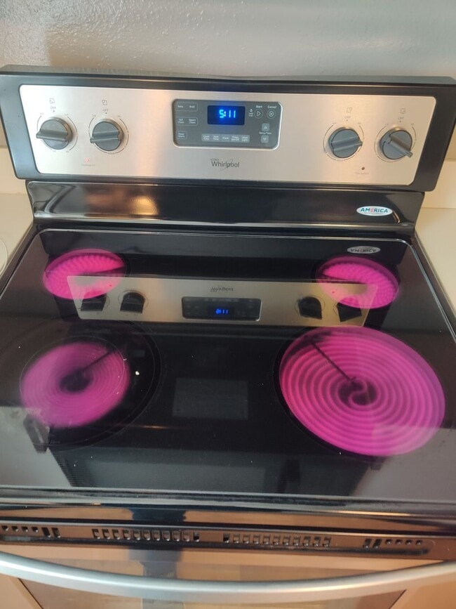 Building Photo - Rental -- Queen Anne