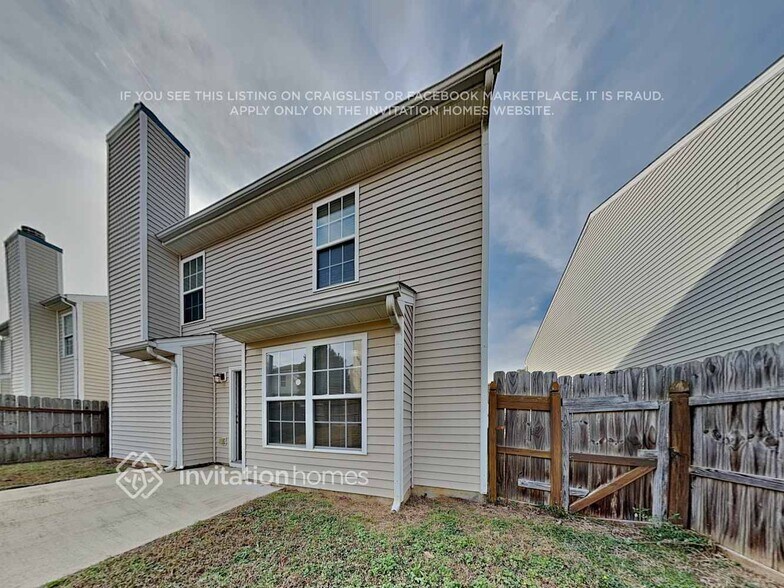 Building Photo - 1545 Brown Owl Dr