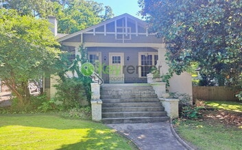 Building Photo - 1610 Hixson Pike