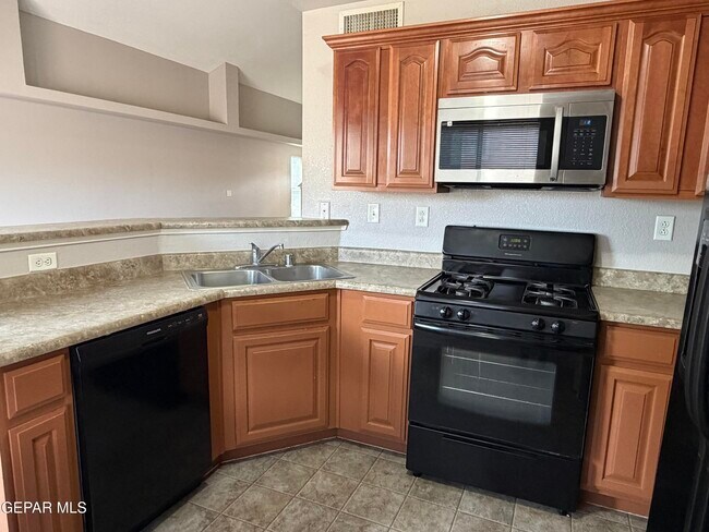 Building Photo - 11728 Mesquite Bush Dr