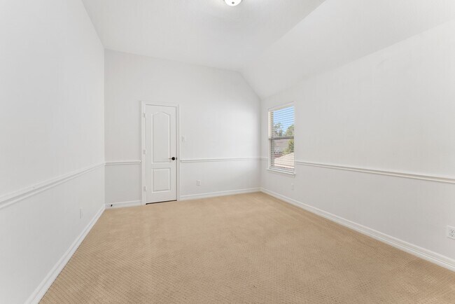 Building Photo - 8422 Misty Mountain Trail Ln