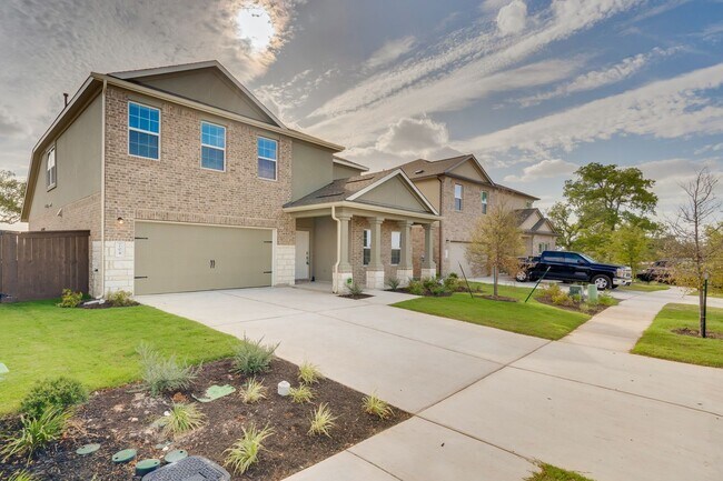 Building Photo - 704 Mallow Rd