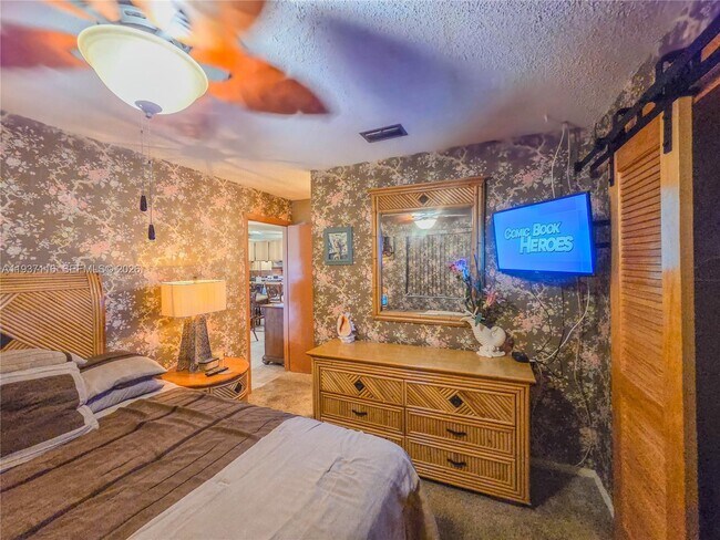 Building Photo - 8044 NW 41 Ct