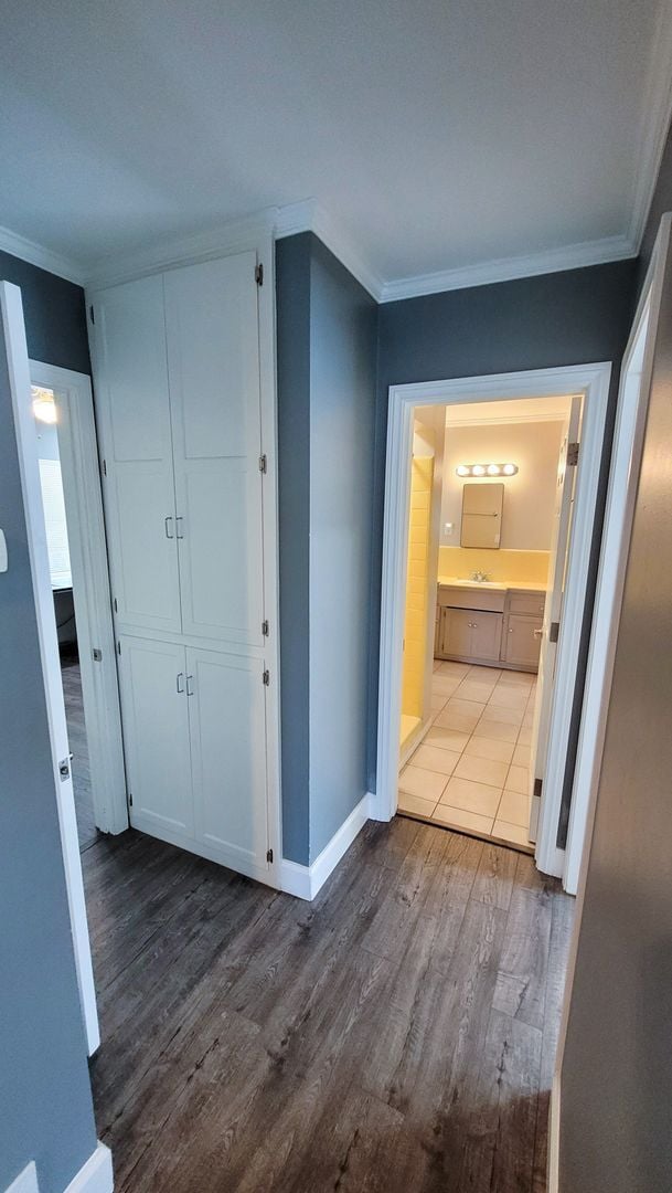 Building Photo - 4 Bed 2 Bath House in East Whittier Availa...