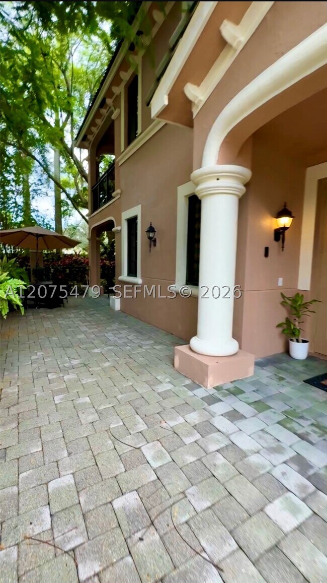 Building Photo - 2787 Center Ct Dr