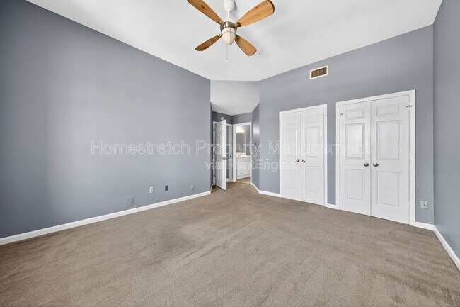 Building Photo - 322 N Boyle Ave