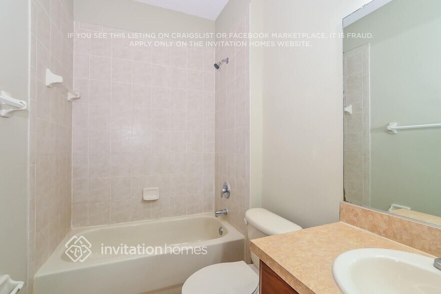 Building Photo - 16526 Deer Chase Loop