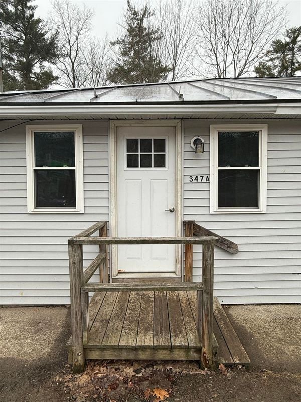 Building Photo - 347 Monadnock