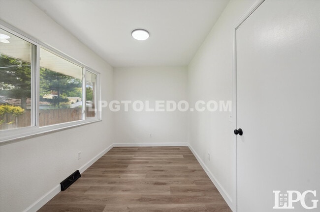 Building Photo - 4209 Penelope Dr