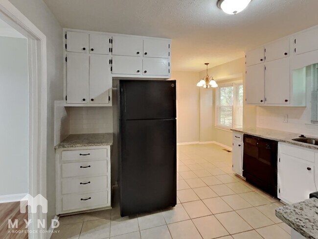 Building Photo - 411 Arrow Bend Rd