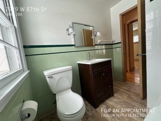 Building Photo - 2919 W 87th St