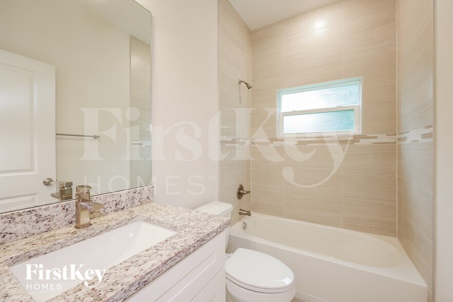Building Photo - 4451 Sargon Ave