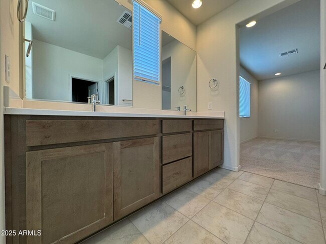 Building Photo - 17566 W San Juan Ave