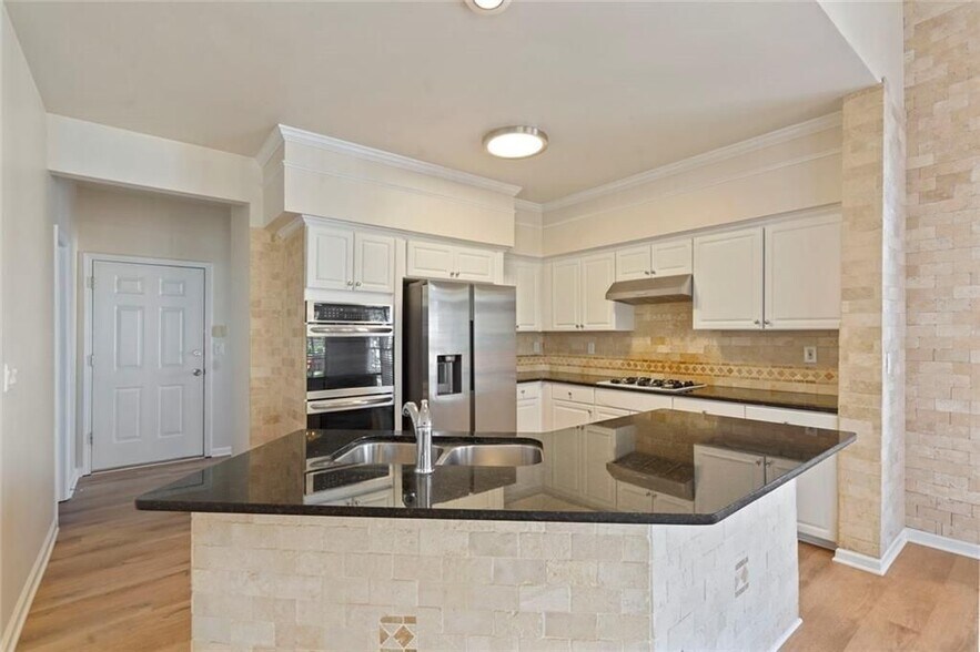 Building Photo - 1978 Poppleford Ln